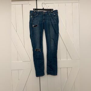 Paige Jeans
Style: Jimmy Jimmy Skinny
Size: 28
Color: Light Blue-patching